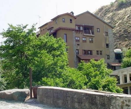The Mill Hotel Какопетрия Екстериор снимка