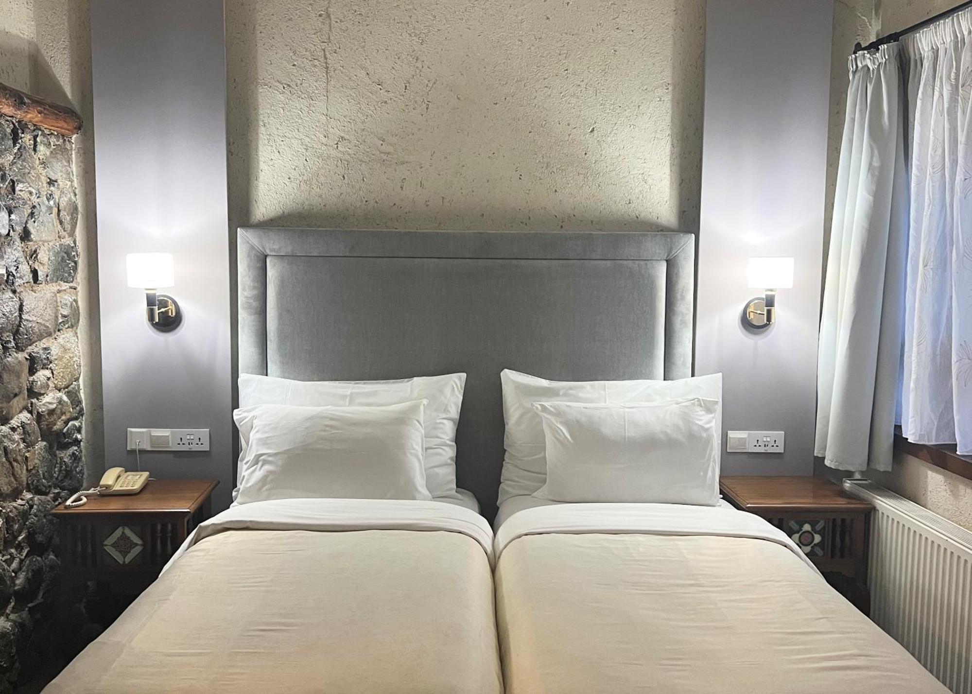 The Mill Hotel Какопетрия Екстериор снимка